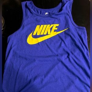 Nike tank